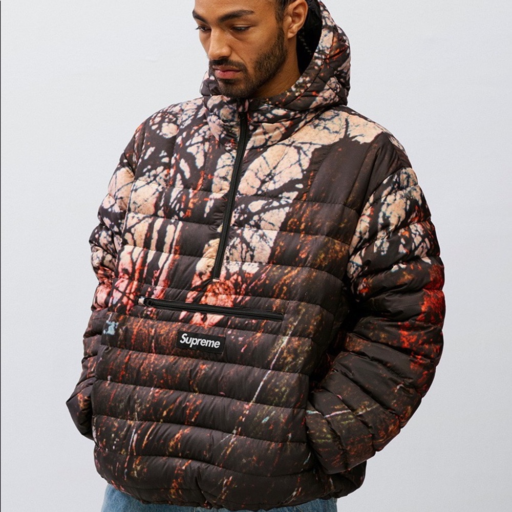 LIMITED EDITION Supreme X Black Sabbath